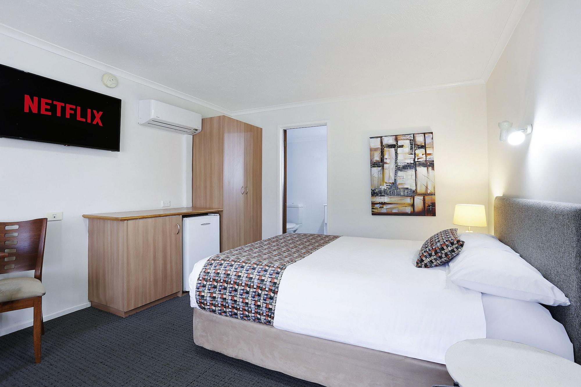 Waves Motel And Apartments Warrnambool Eksteriør billede